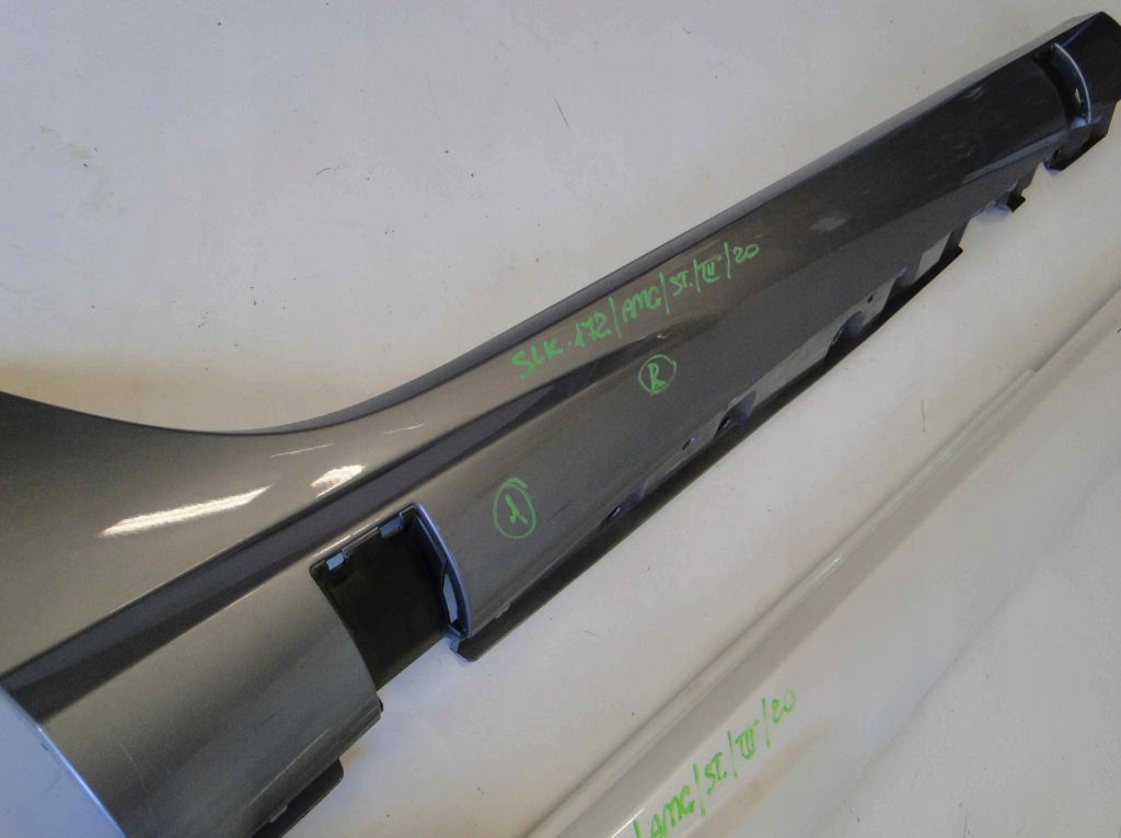 фото №3, Mercedes slk slc r172 172 молдинг порог правая amg