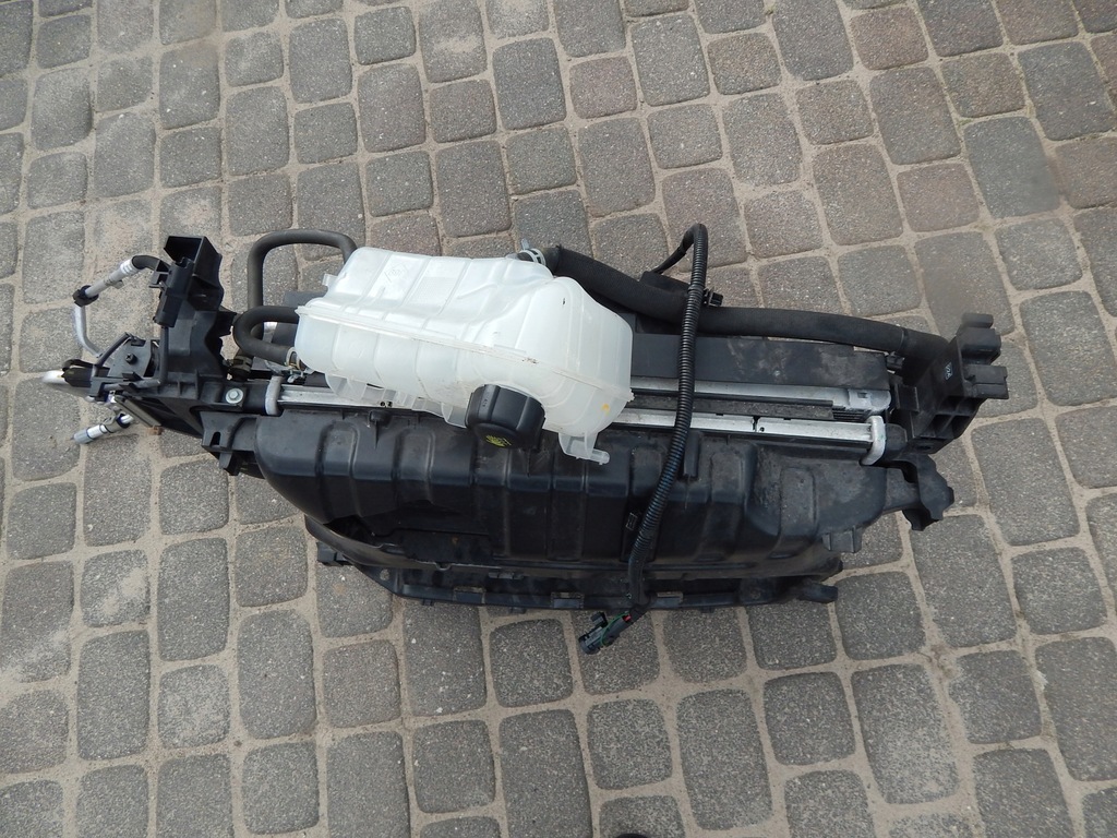 фото №2, Радіатор renault zoe