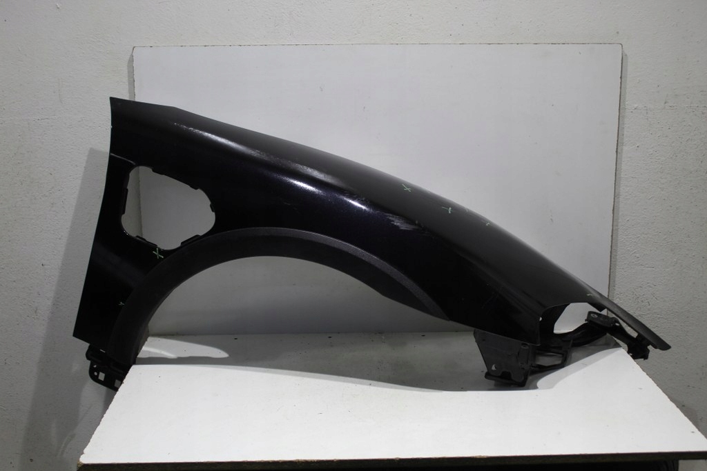 фото №1, Porsche taycan 9j cross turismo крыло перед правый