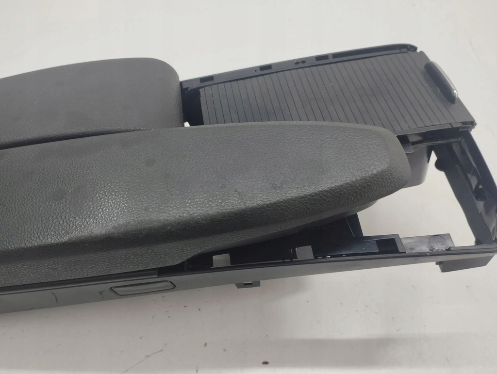 фото №6, Mercedes-benz c w204 2008 підлокітник тунель середнього