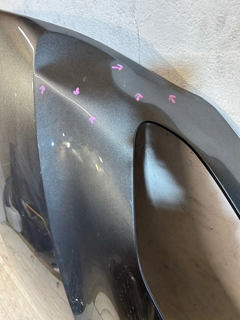 фото №7, Aston martin db11 v8 капот кришка