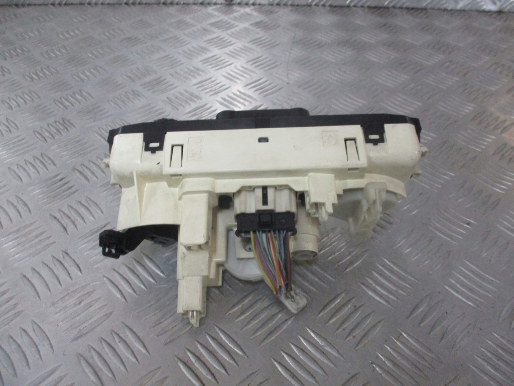 фото №3, Панель обдув renault megane i lift 658054m