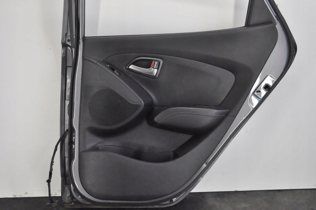 фото №9, Hyundai ix35 дверь правый задняя задние suv полный