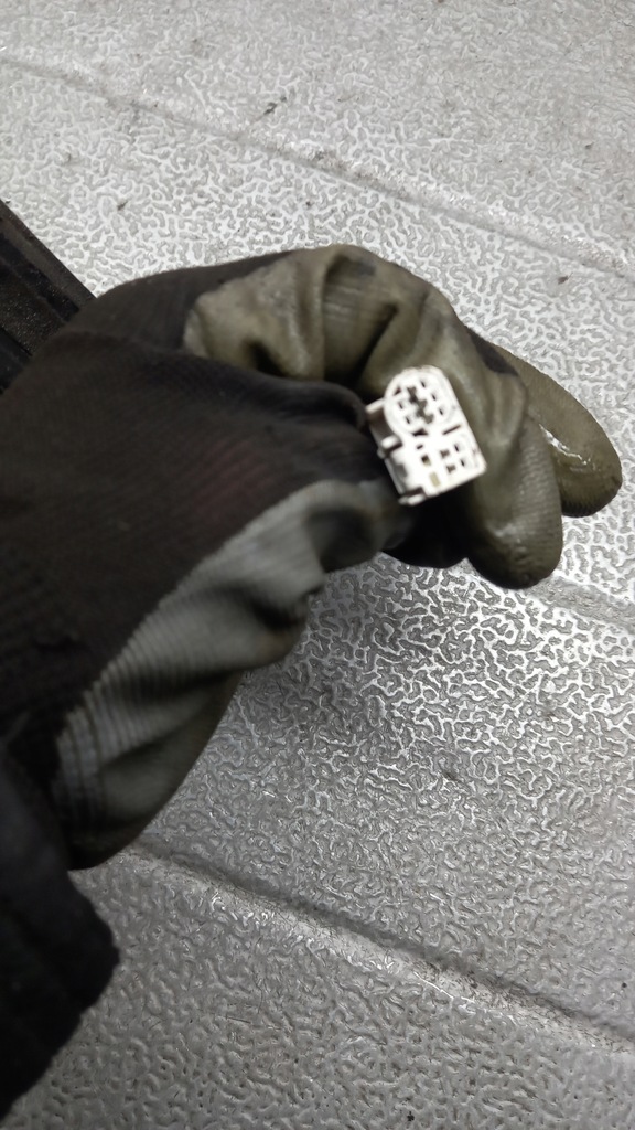 фото №7, Дзеркало праве toyota avensis t25 04r