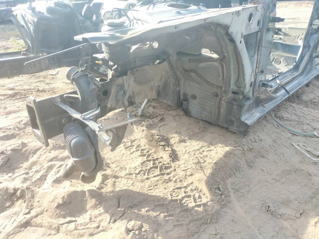 фото №3, Четверть лонжерон левый перед audi a4 b8 lz9y