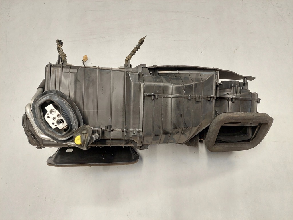 фото №6, Audi a8 s8 d4 отопитель воздуходувка 4h1820005j