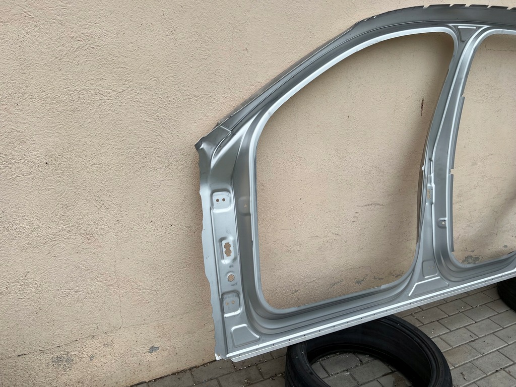 фото №7, Bentley bentayga lift 2020-2024 крила задня bok обшивка праве