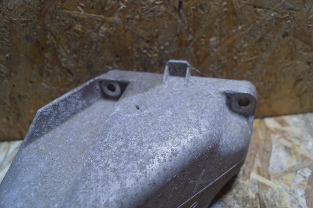 фото №6, Кронштейн двигателя vw touareg 7l 3.6 022199308