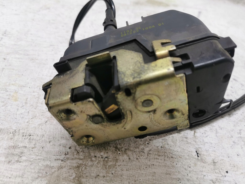 фото №2, Замок двері правий задня renault megane ii 6pin