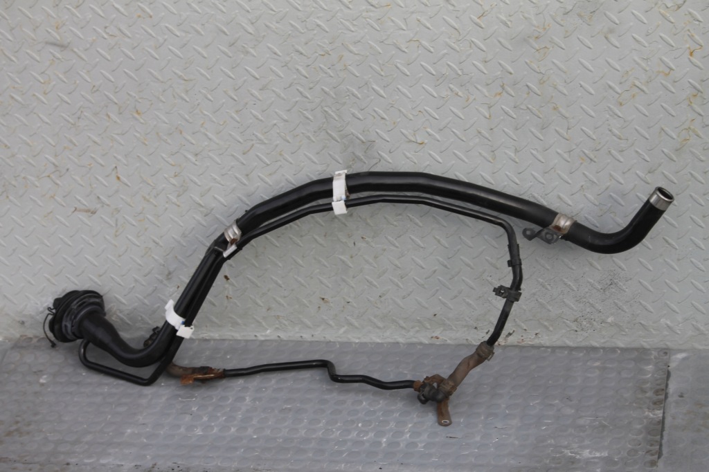 фото №4, Труба заливная горловина топлива шланг toyota rav4 iv 2.0 2.2 d4d 12-18