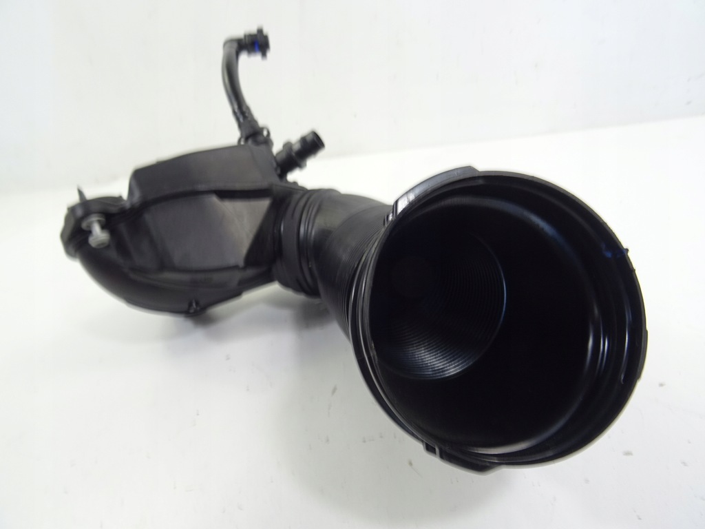 фото №6, Arona lift 1.0 tsi труба шланг повітря 5q0129684c 2021r