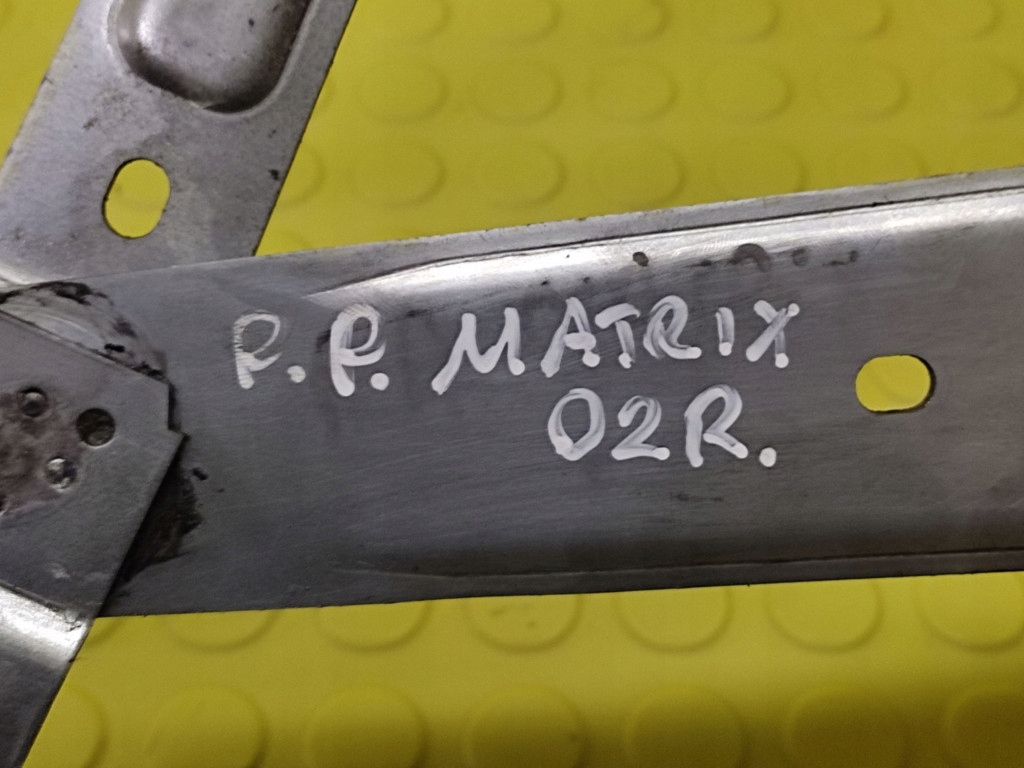 фото №7, Hyundai matrix подъемник стекло правый перед 9882017100