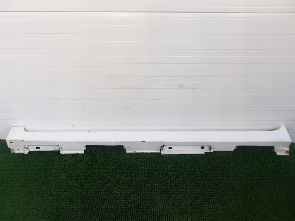 фото №1, Toyota verso 09-16 молдинг порог левая накладка цвет 040