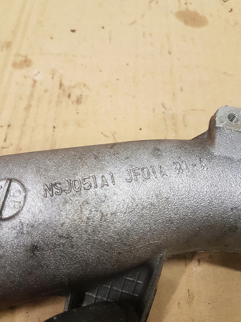 фото №3, Nissan gt-r r35 3.8 vr38 труба воздуха turbo