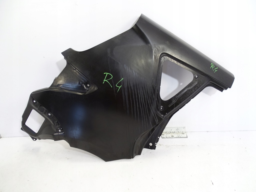 фото №1, Toyota verso 09-16 крыло правый задний