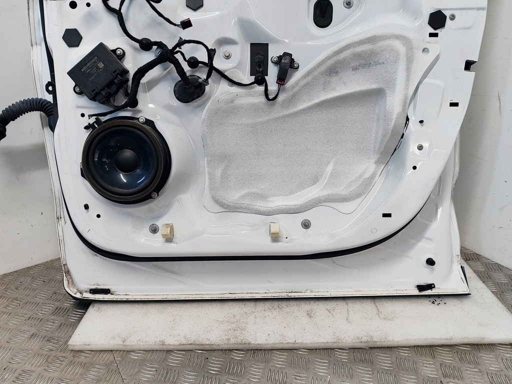 фото №14, Ford s-max 2017 правая сторона дверь передние