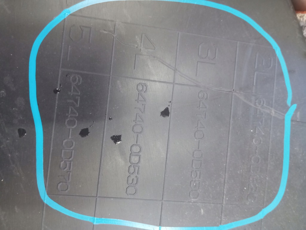 Обивка обшивка багажника toyota yaris cross 64730-0d300 64740-0d320 Недорого