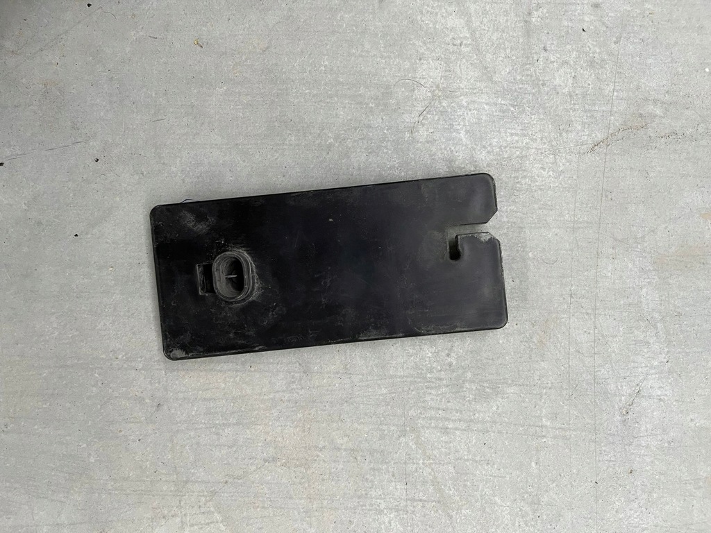 фото №3, Штекер консоль панель пластик дверь штекер renault gama t 82321911