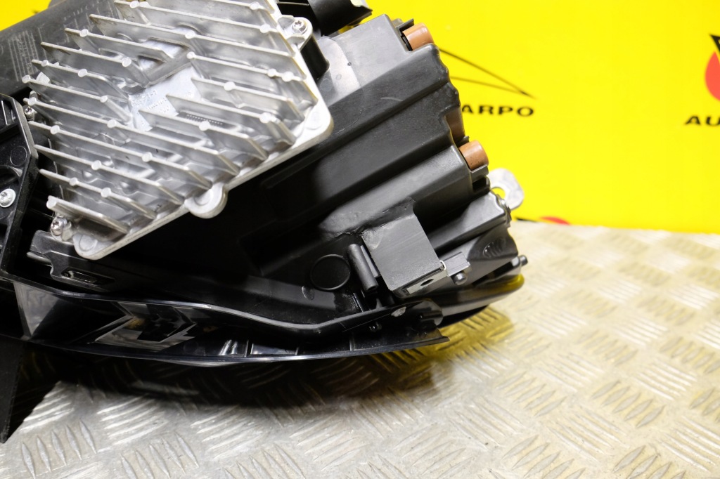 Jeep compass 2022- фара фара перед full led правый  америка в Украине