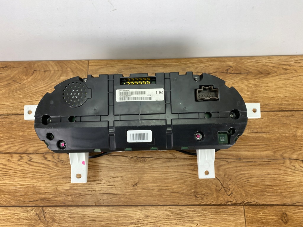 фото №7, Счетчик приборы dodge challenger charger 2015+ usa