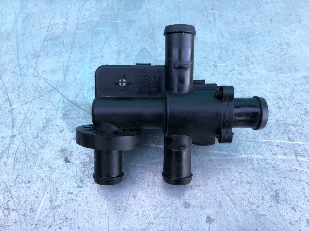 фото №1, Mercedes cl w216 электроклапаны отопителя клапан