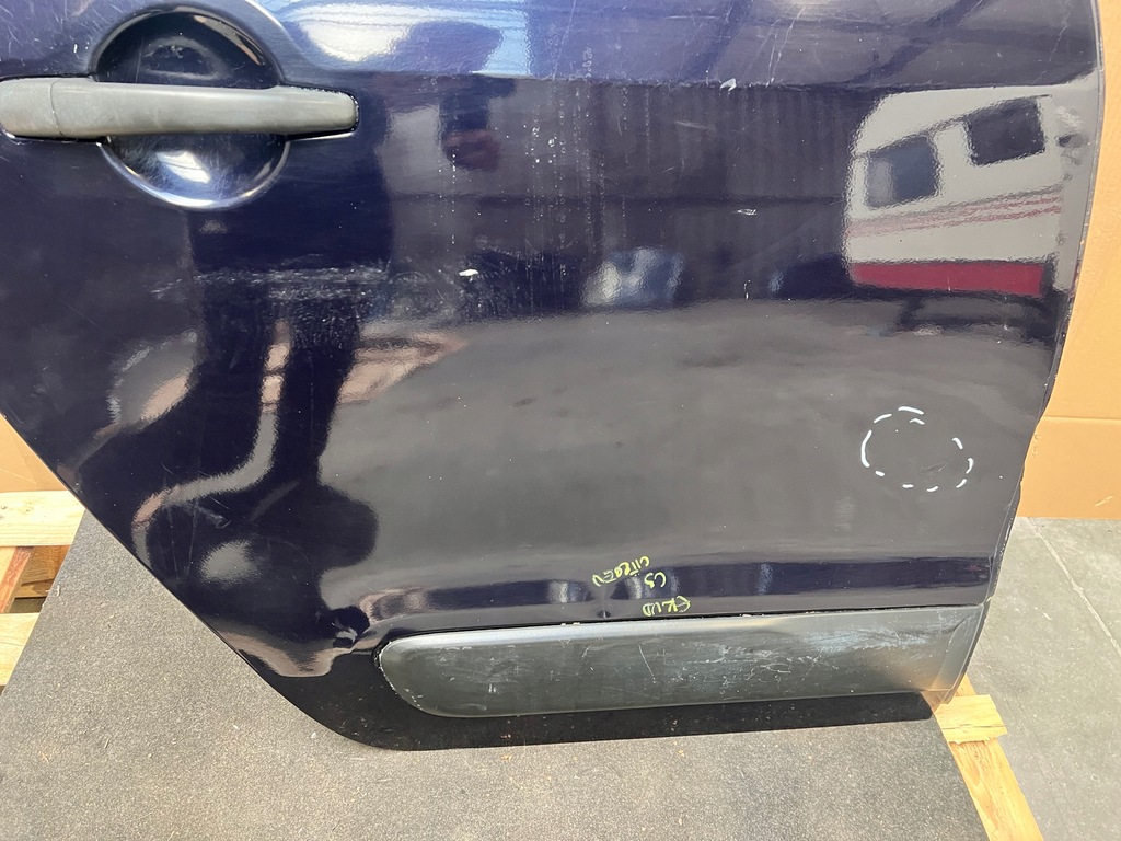 фото №9, Двері задні праве правий задня citroen c3 picasso lift код лакофарбового покриття: ekud
