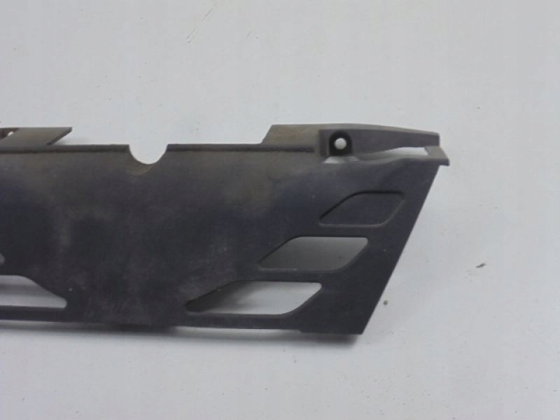 Alfa romeo 156 решётка радиатора защита замка капот 156017564 Доставка