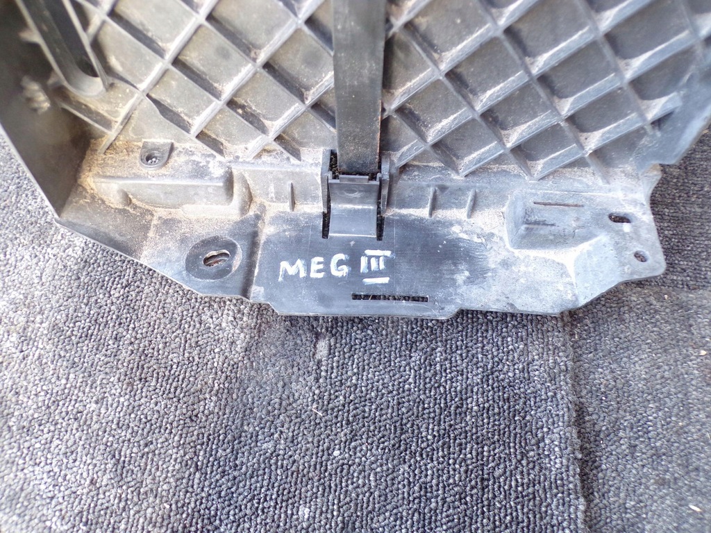 фото №6, Корпус аккумулятор 244460002r megane iii