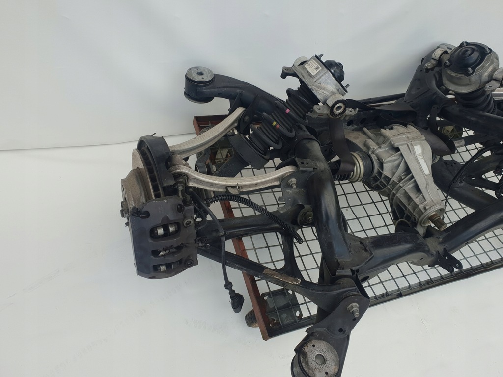 фото №6, Vw touareg ii 7p 10-18 підрамник міст привідний вал поворотний кулак важіль підвіска задня