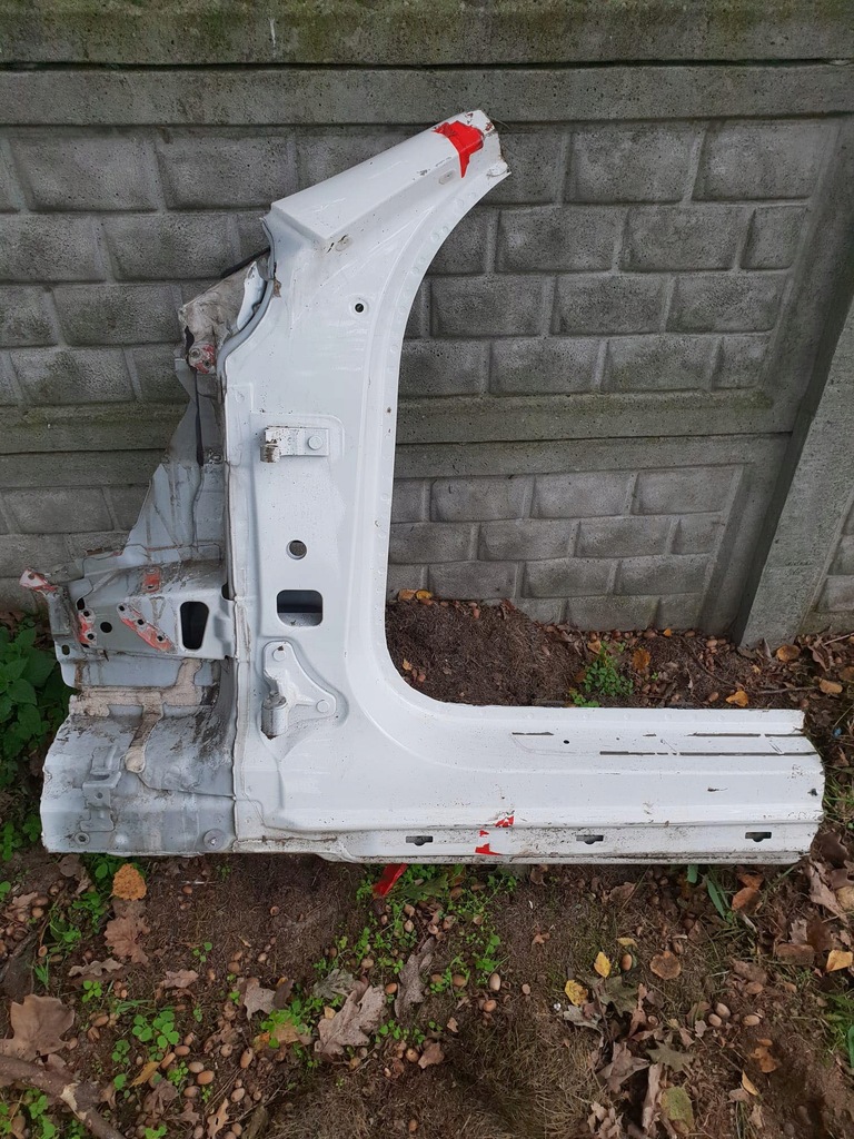 фото №1, Mercedes e klasa w213 порог блок двигателя передний левый