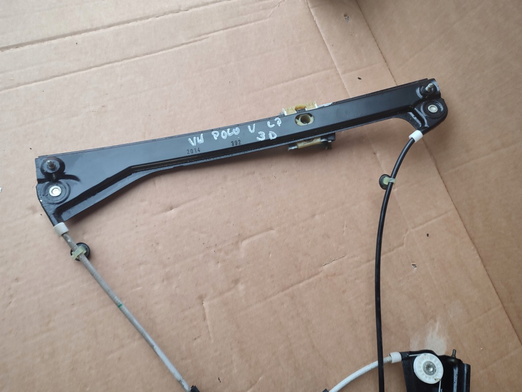 фото №4, Механізм скло лівий перед водія vw polo v lift 6c 3двері 130tys przebie