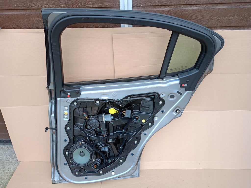 фото №2, Двері задні задня праве alfa romeo stelvio