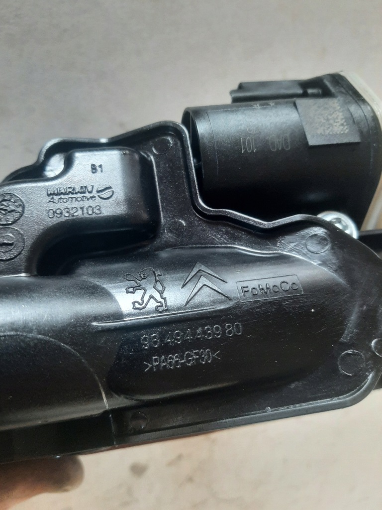 фото №16, Корпус термостата 2,0 9849443980 citroen peugeot proace ford opel fiat psa