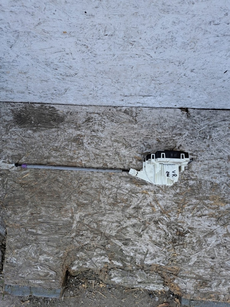 Mercedes замок дверь оригинал Цена