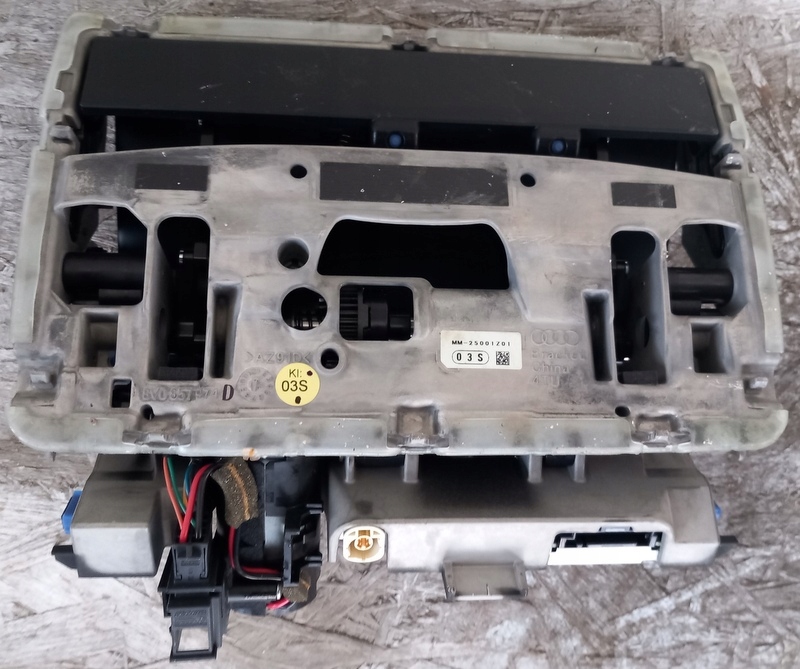 фото №3, Экран мультимедиа mmi audi a3 8v