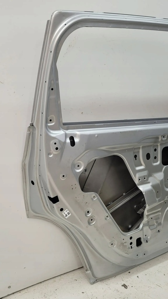 фото №9, Chawrolet orlando 2010 дверь задняя задние левая fv