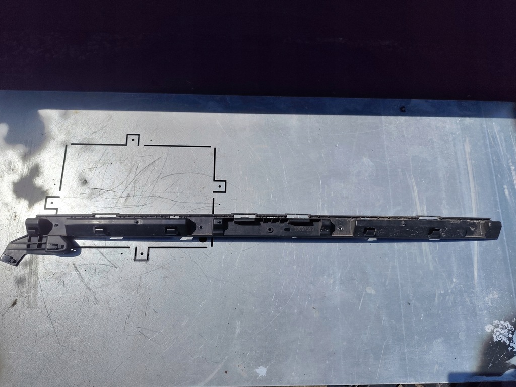 фото №1, Opel crossland направляющая бампера задняя кронштейн