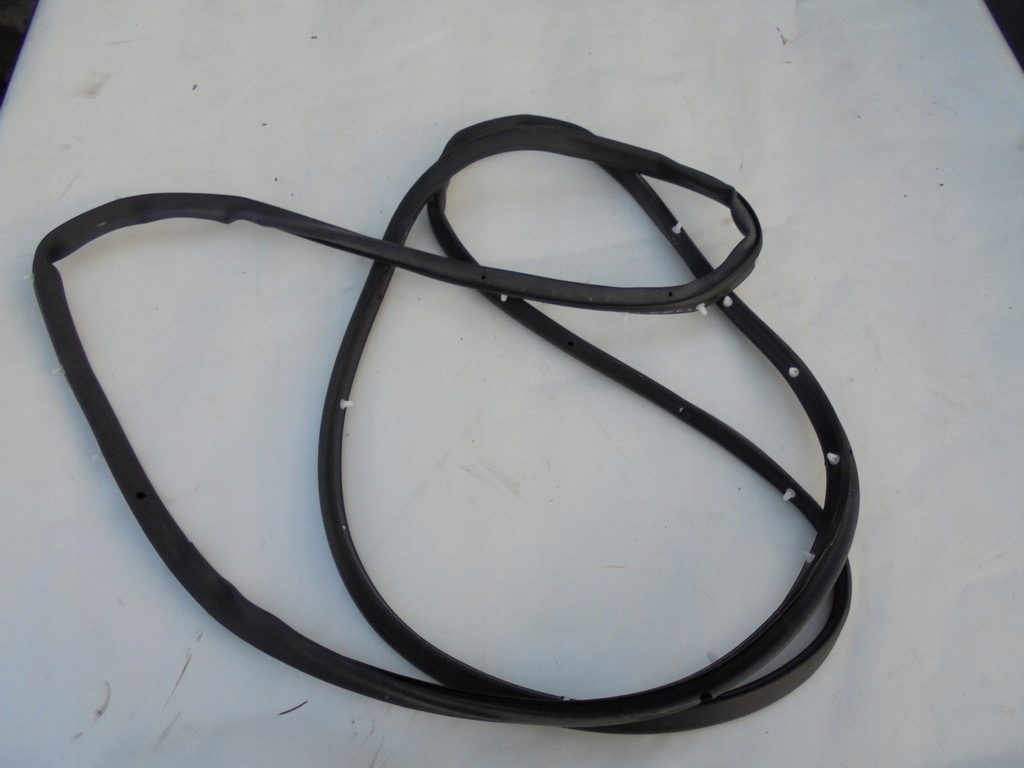 фото №1, Прокладка дверь правый перед citroen e-c4 c4 3 iii 9830614280