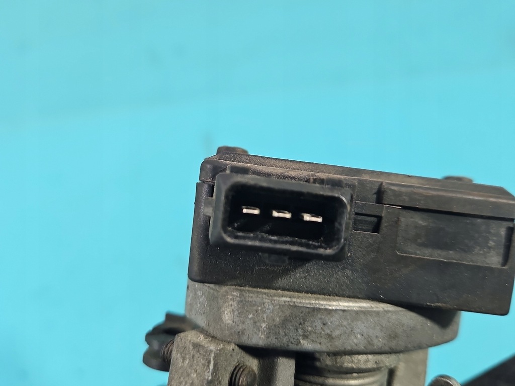 фото №6, Дроссельная заслонка bmw e39 1703562 2.8 r6