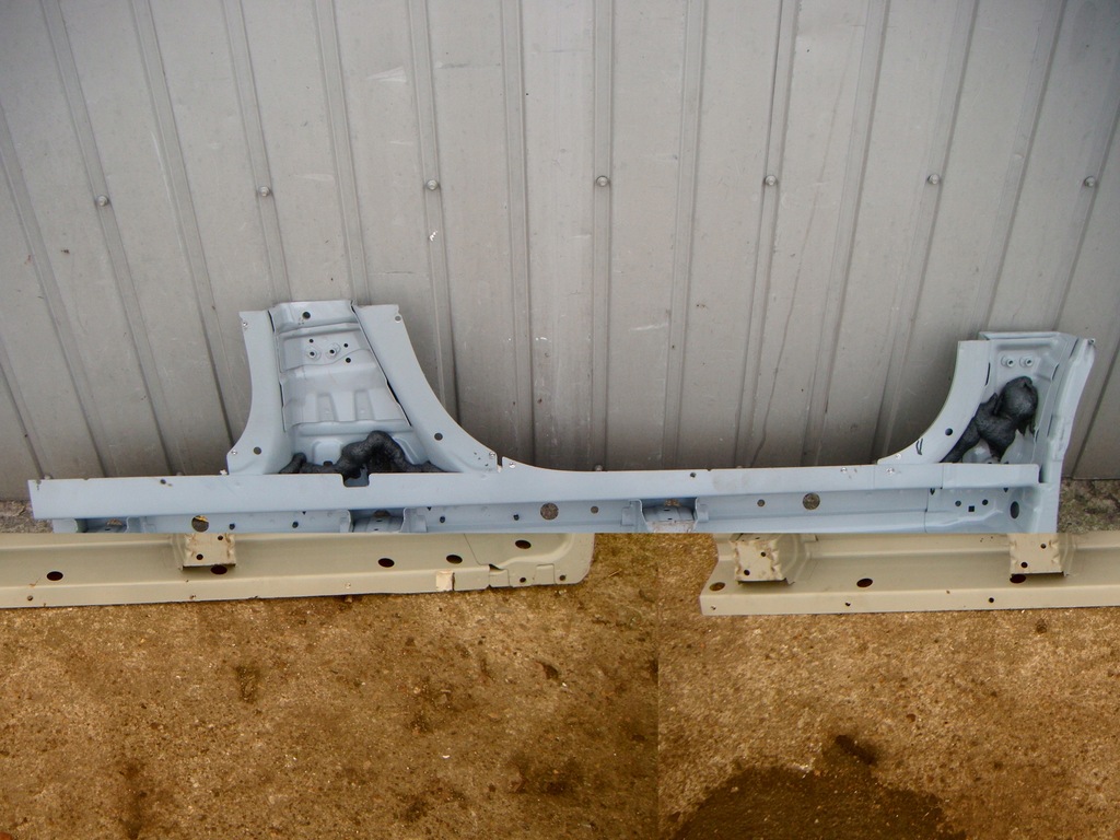 фото №10, Kia carens iv 13- поріг лівий