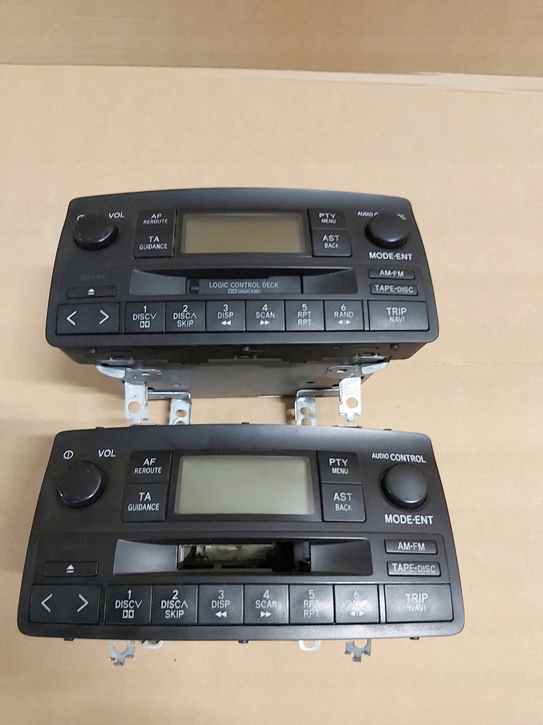 фото №4, Toyota corolla e12 радио оригинал