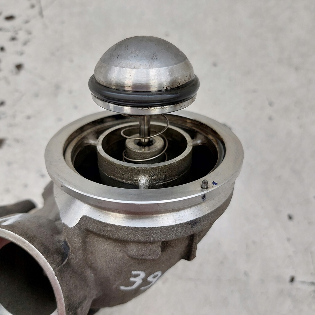 фото №6, Volvo v40 ii d4 2,0d 2014 клапан турбины 31293679