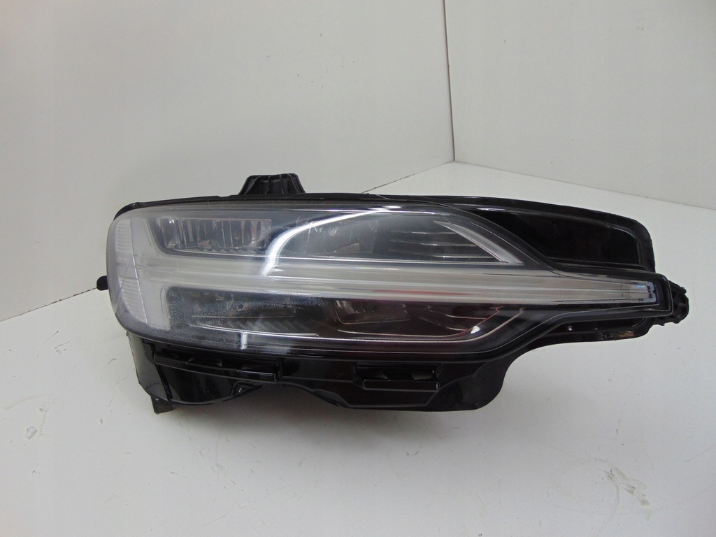 фото №3, Volvo s60 v60 ii лампа права full led 32314149