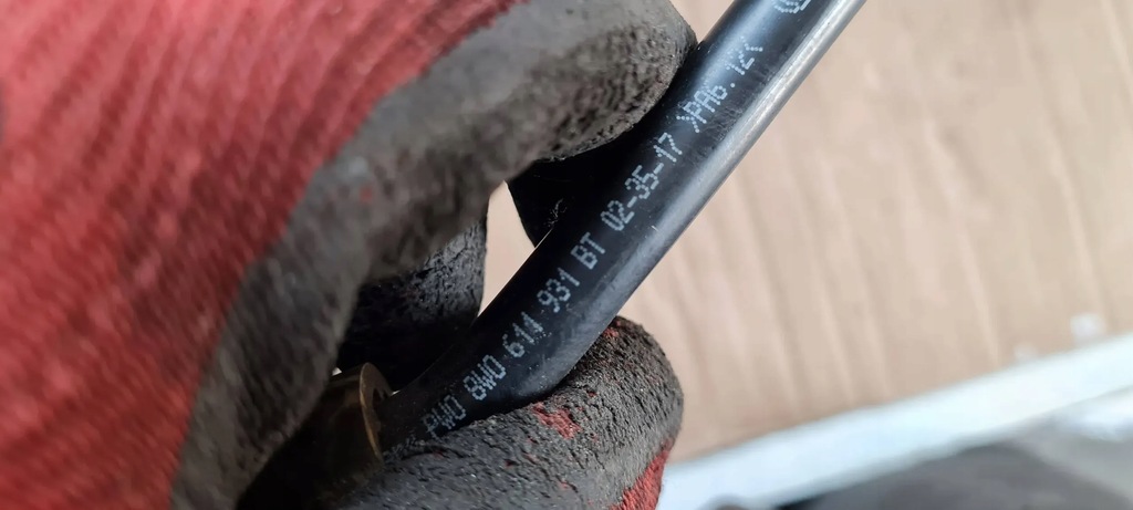 фото №8, A5 8w шланг трубка вакуумa 2.0 tfsi 8w0611931bt a4 b9 8w