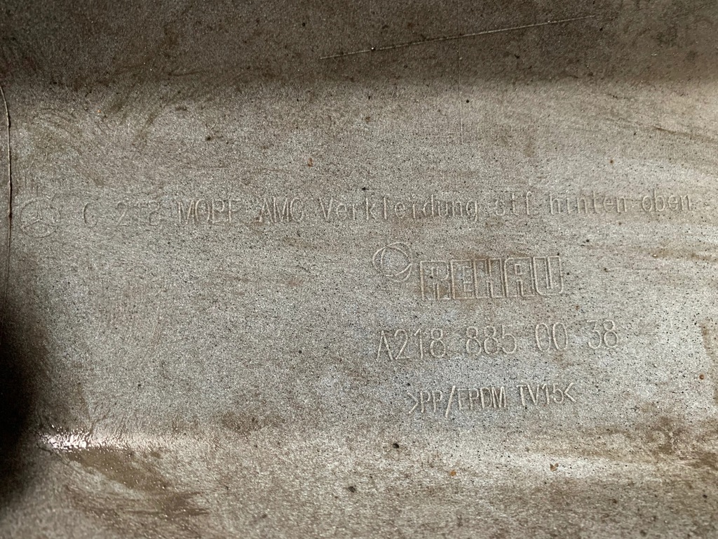 фото №15, Бампер задняя задний mercedes cls w218 c218 amg sedan lift 799 белый перламутр