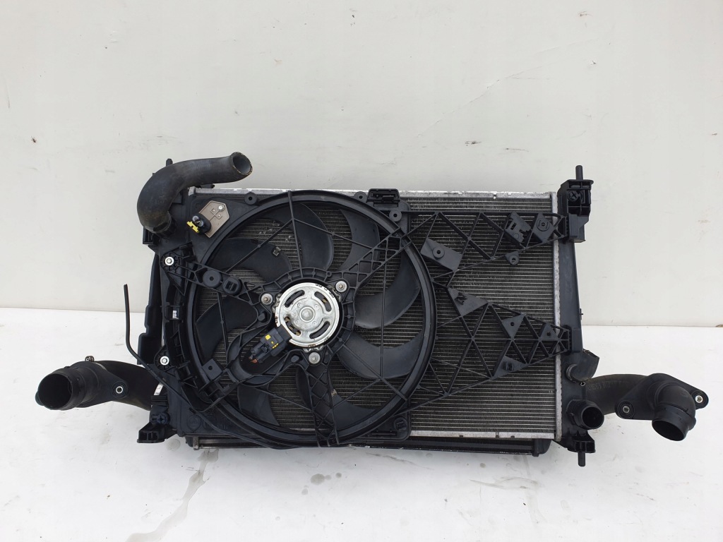 фото №9, Alfa romeo gulietta 10-16 2.0 jtdm радиатор радиатор перед 505144850