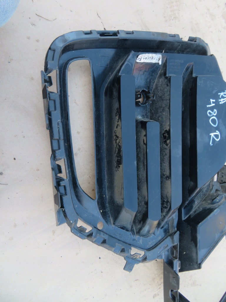 Решётка бампера передний bmw x5 g05 правая 51117449680 Доставка