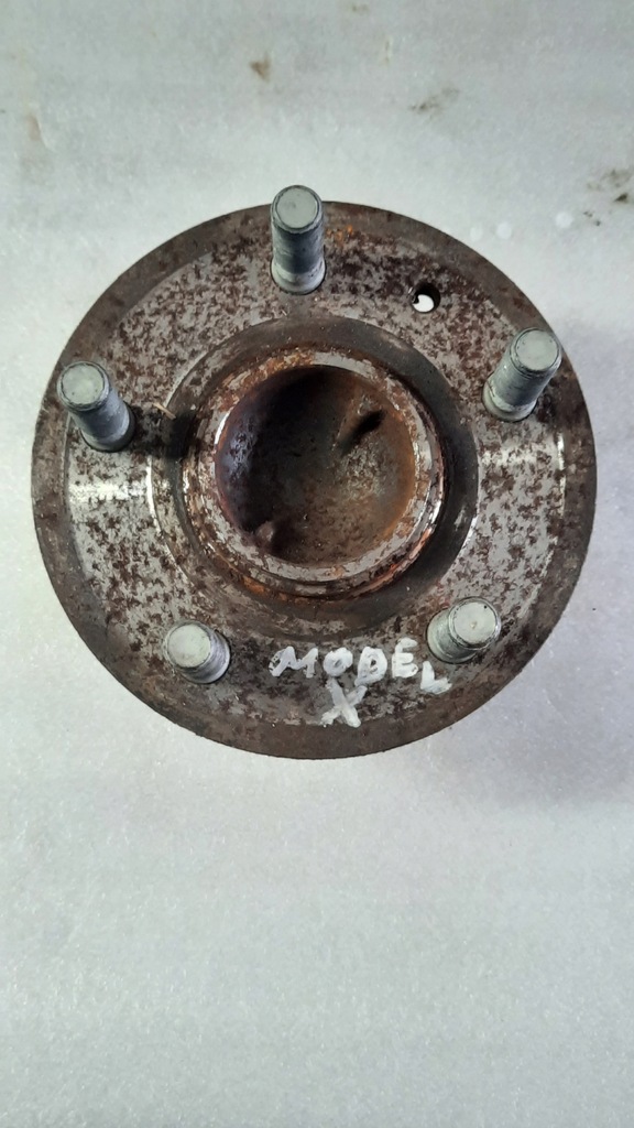 фото №1, Tesla x s ступица подшипник ступица перед