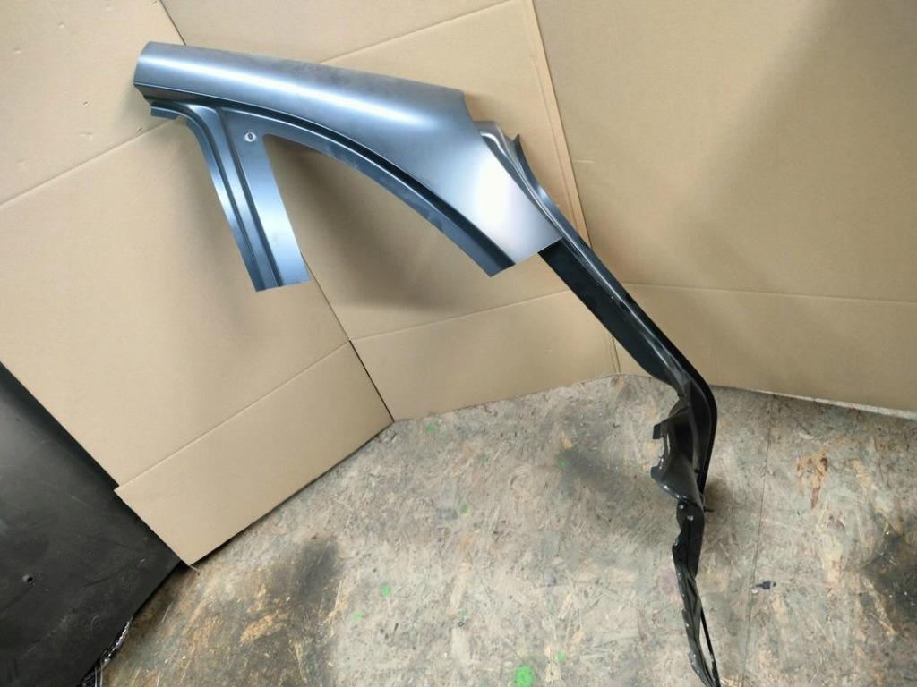 фото №1, Новий оригінальний номер крила лівий задня mercedes b klasa w247