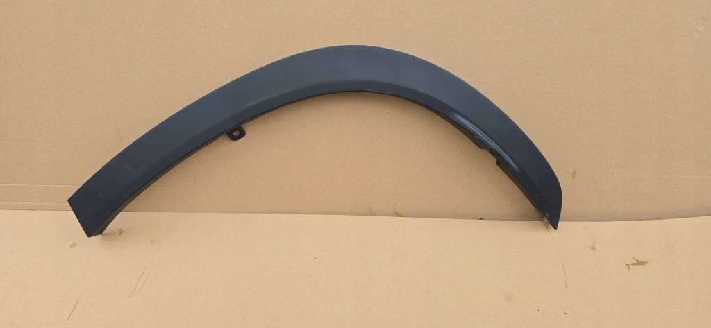 Купити Toyota highlander iv ліва молдинг крила задній задня